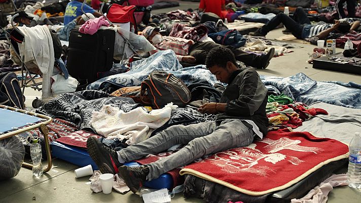 La caravana migrante, a la espera de su regularización en México
