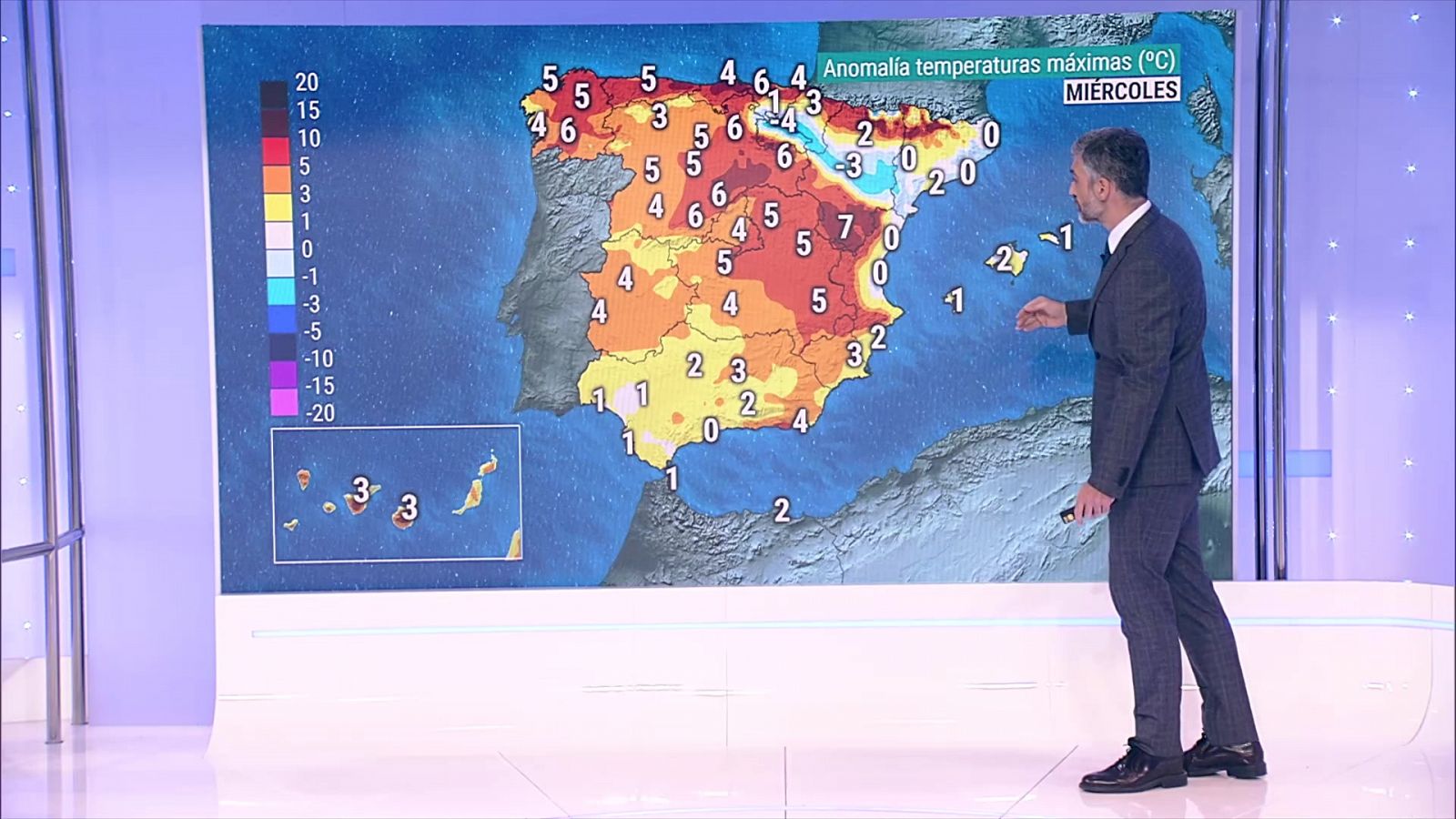 Probables nieblas extensas y persistentes en la cuenca del Ebro. Intervalos de viento fuerte en el oeste del litoral gallego - ver ahora