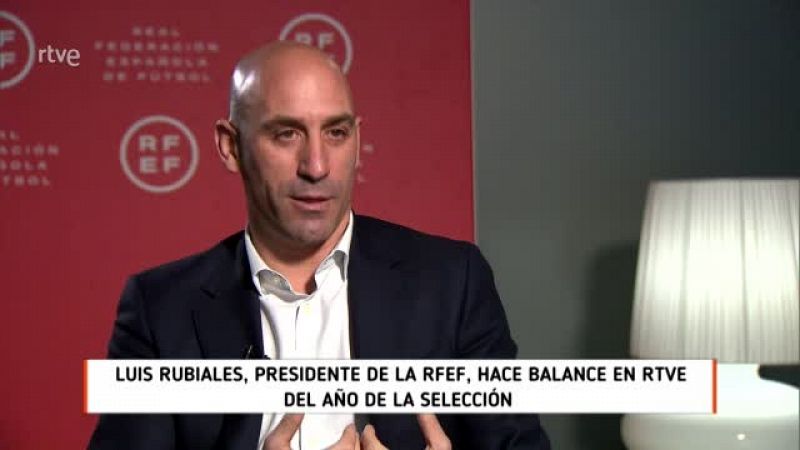 Luis Rubiales en RTVE: "Tenemos que estar satisfechos porque la selección española ha vuelto a pelear por los grandes torneos"