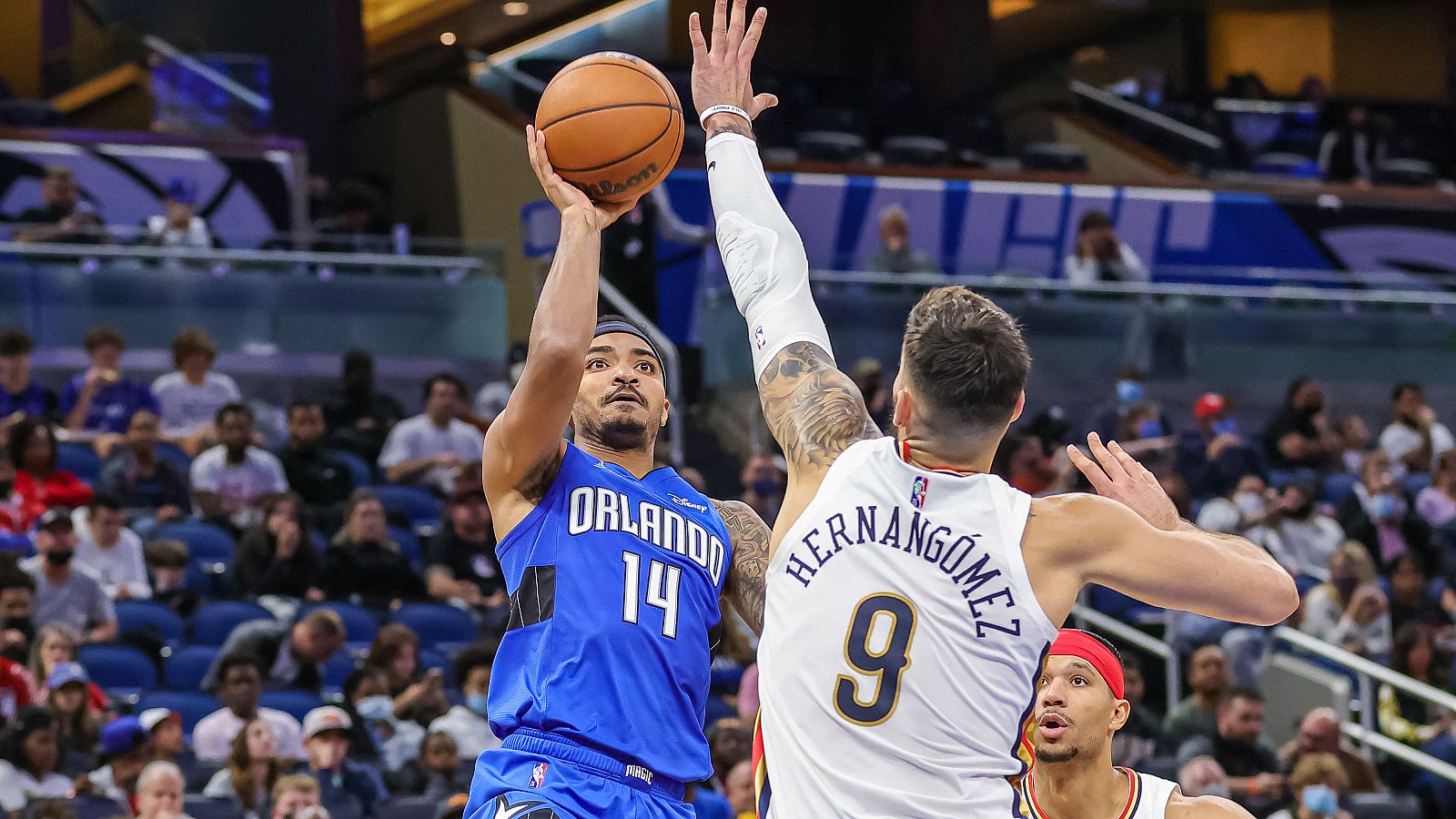 Willy Hernángomez llena el zurrón de rebotes antes de Navidad