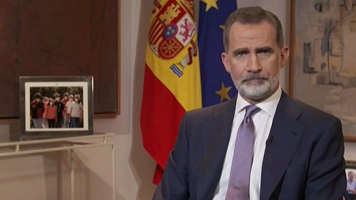 Telediario Fin de Semana - La escenografía, clave en el mensaje del rey