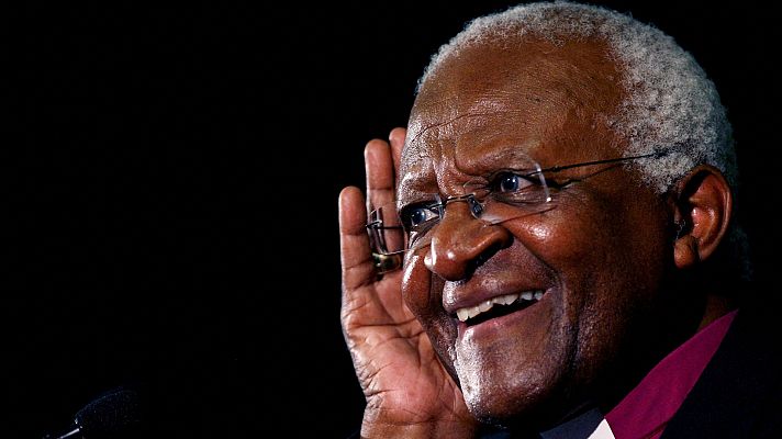 Telediario Fin de Semana - Desmond Tutu, un activista incansable contra el 'apartheid'