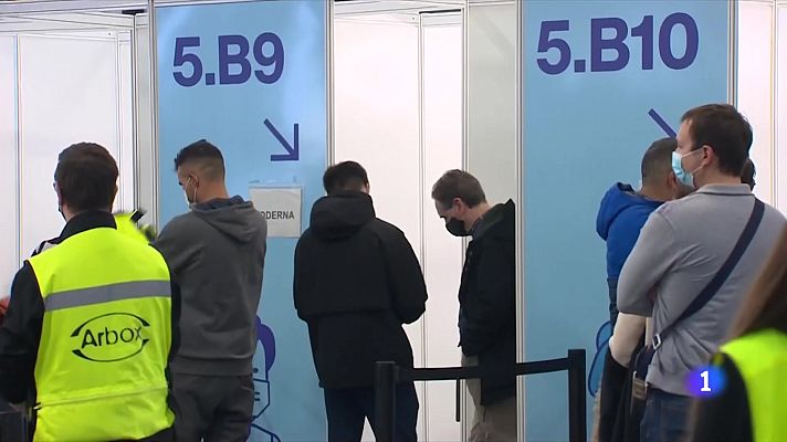 L'Informatiu - Catalunya celebra un any de vacunes contra la covid-19