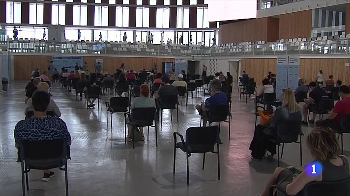 L'Informatiu - Algunes autonomies han plantejat reduir la quarantena per covid-19 de deu a cinc dies