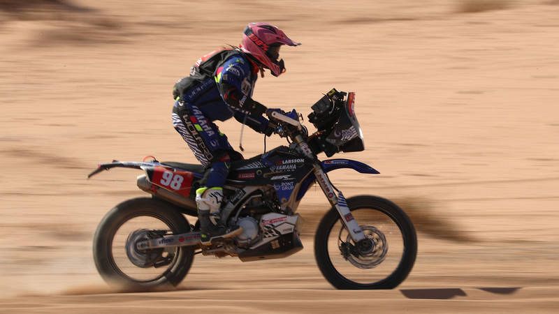 Sara García, duda en el Dakar por el coronavirus | Ver
