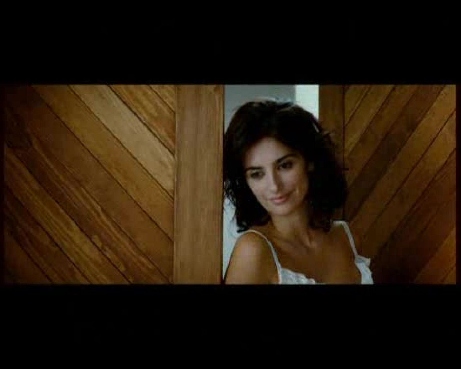  Videoclip de la canción "A ciegas", de Miguel Poveda, que con su álbum "Coplas del querer" es uno de los aspirantes a mejor Disco del año 2009. 