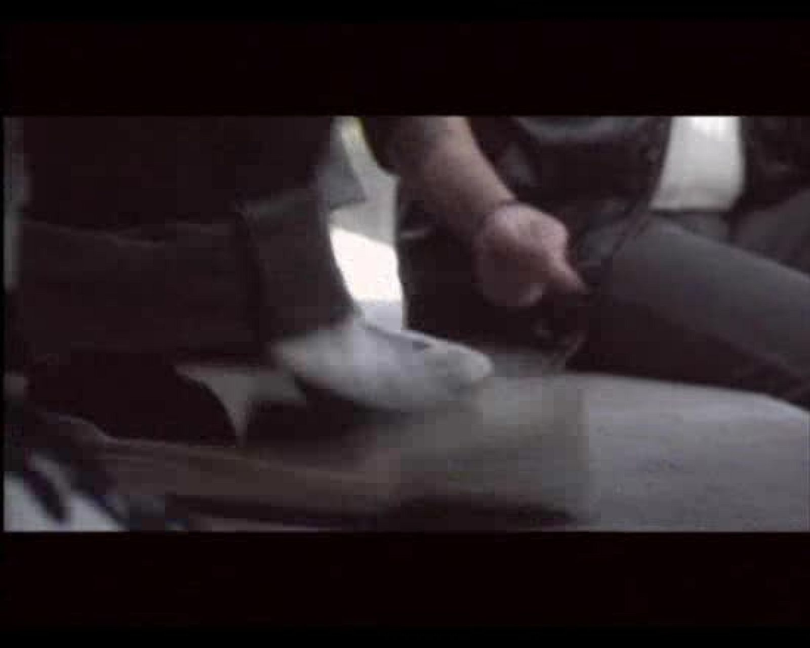 Disco del año 2009 - Mojinos Escozíos - Los novios que las madres nunca quisieron - Disco del año 2009 | Ver