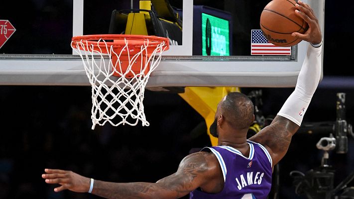 Telediario Fin de Semana - Lebron James deslumbra a sus 37 años anotando más de 40 puntos