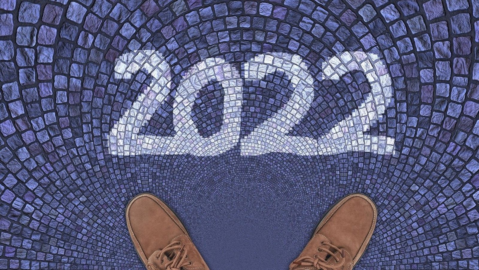 Los primeros cambios en 2022: la subida de las pensiones, el bono joven y el impuesto de matriculación