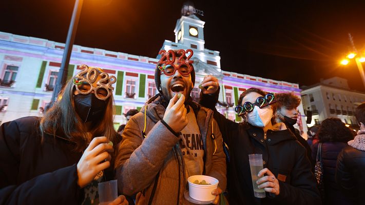 Telediario Fin de Semana - Telediario 2 en 4' - 01/01/22