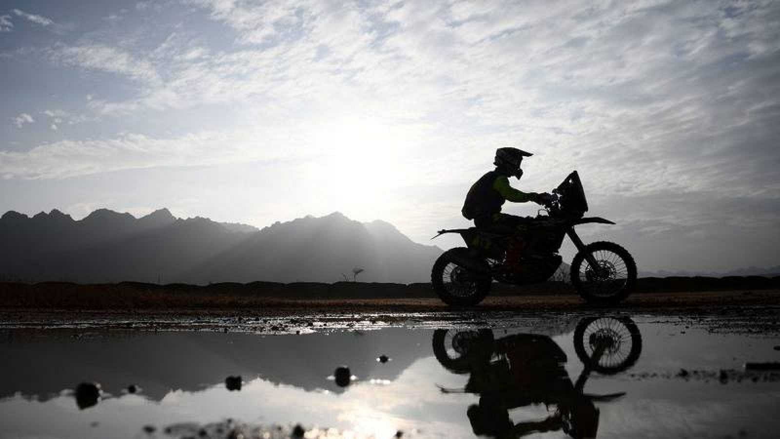 Se cancela la etapa maratón del Dakar 2022 por la lluvia | Ver