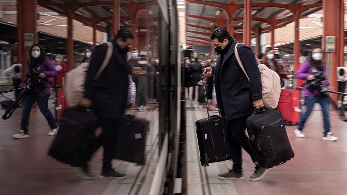 Telediario Fin de Semana - Telediario 2 en 4' - 02/01/22