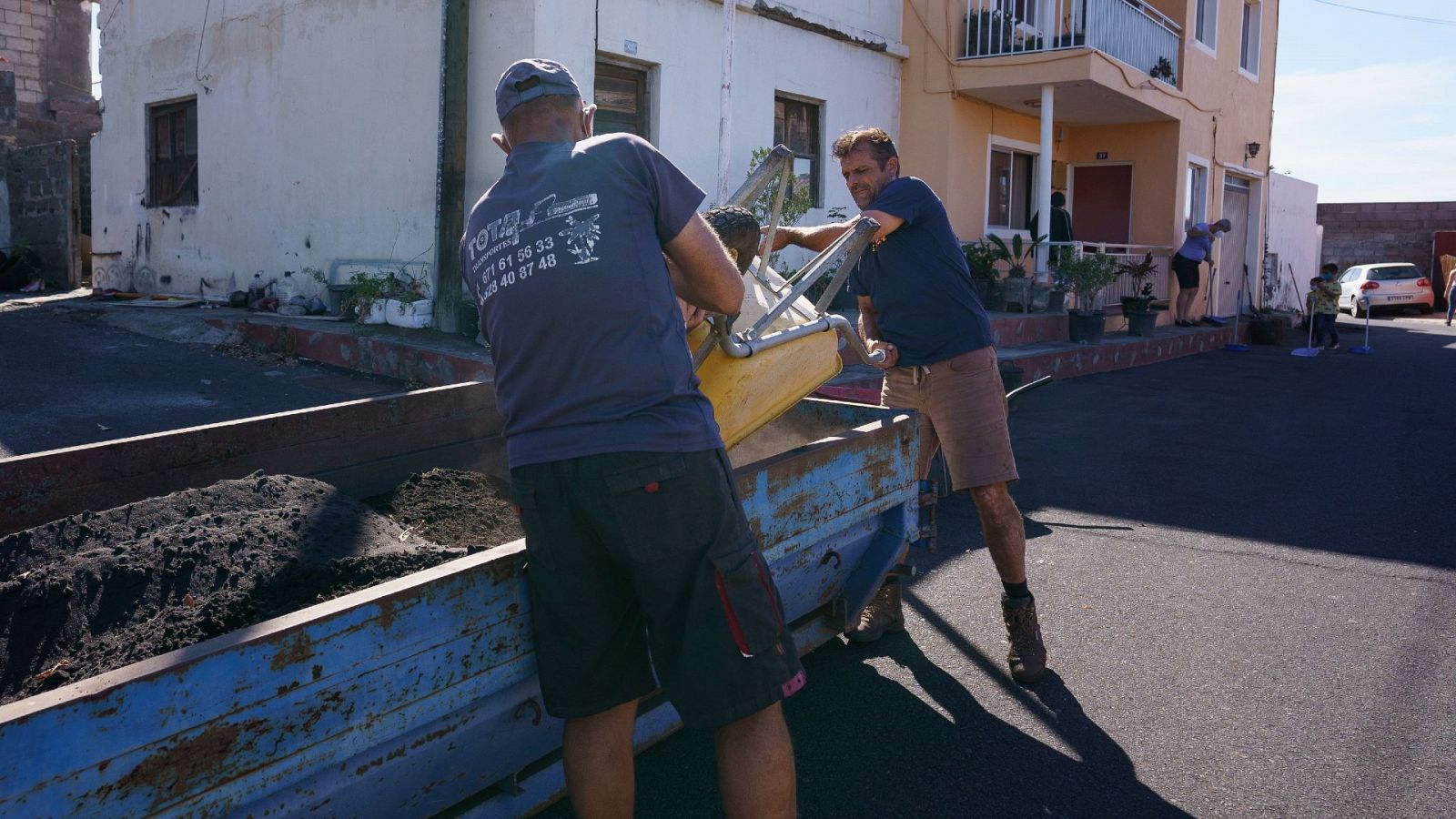 La Palma: mil vecinos regresan a sus casas tras la erupción