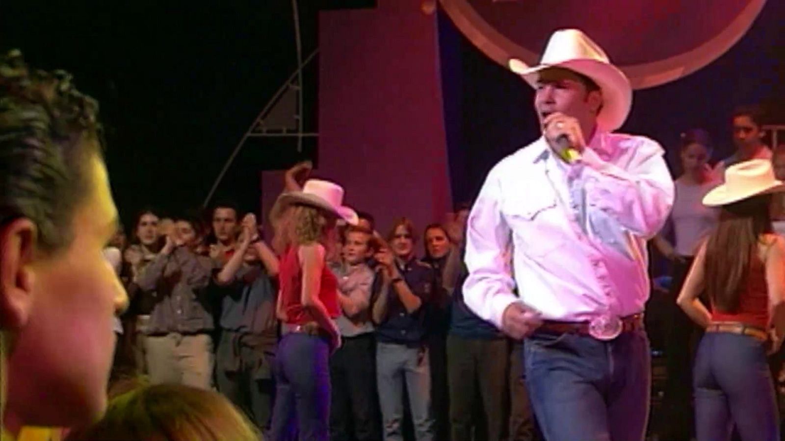 Viaje al centro de la tele - Cruzando el charco. Grandes éxitos - ver ahora