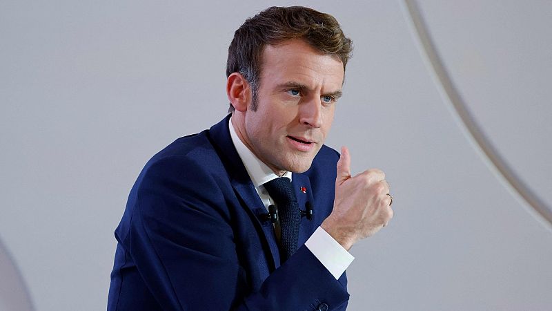 Macron se muestra dispuesto a "fastidiar" a los franceses que no se vacunen