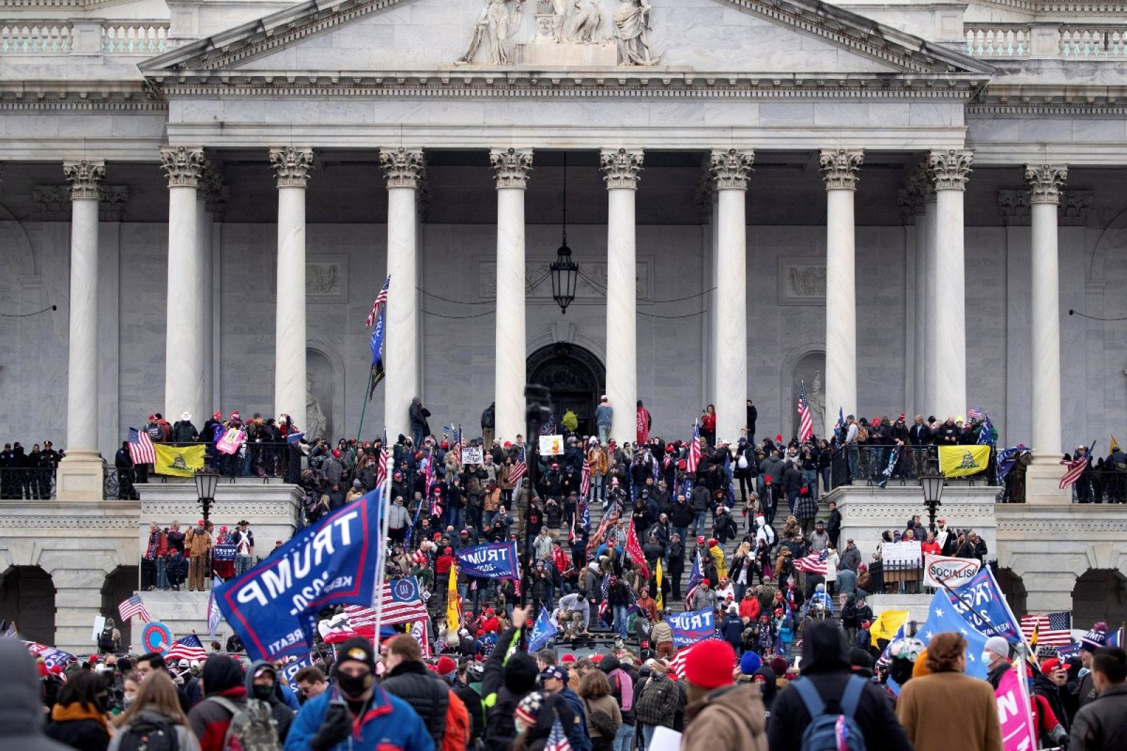 Casi un año después del asalto al Capitolio, la investigación continúa