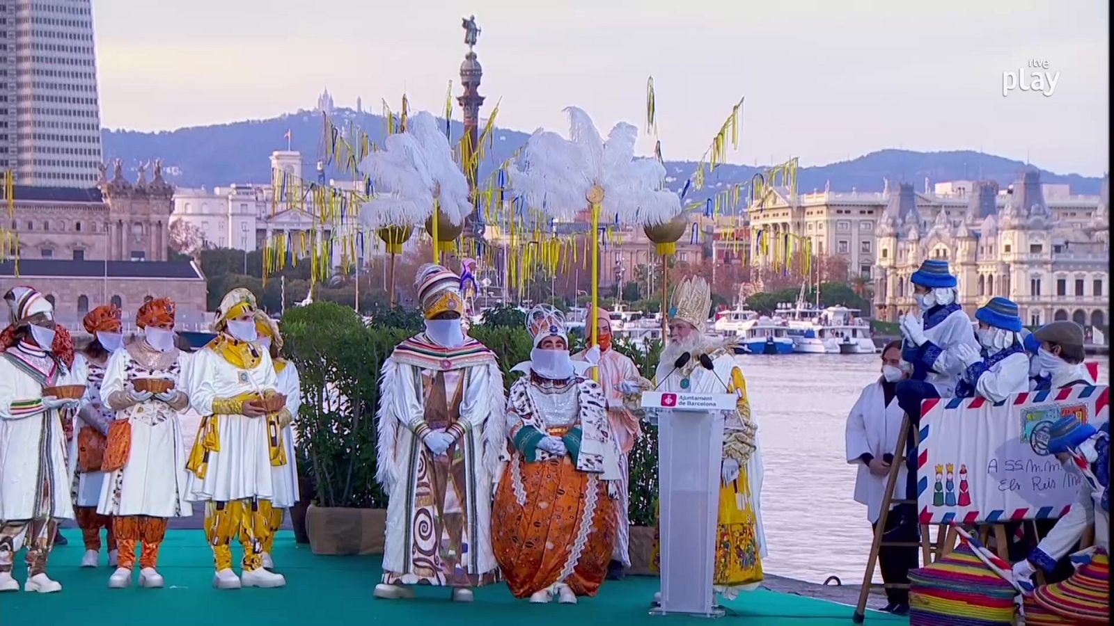 Especial TVE Catalunya - Arribada dels Reis d'Orient al port de Barcelona