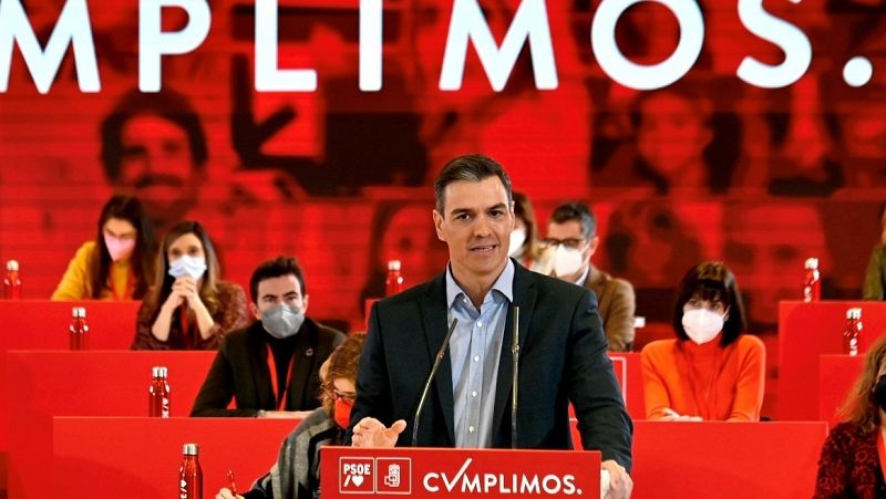 Sánchez pide a los grupos que respalden la reforma laboral