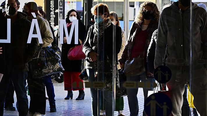 Telediario 1 - Arranca una campaña de rebajas que se espera breve e intensa