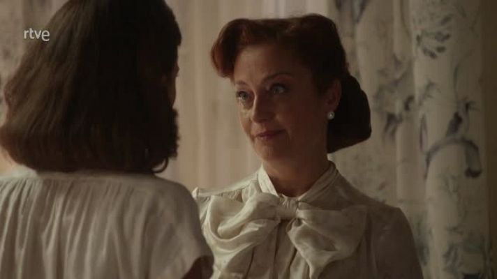 Dos vidas - Carmen obligada a irse