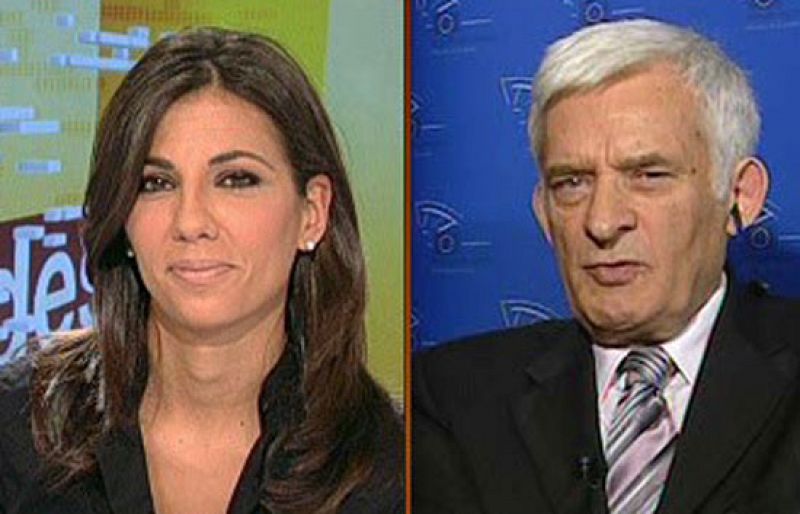 El presidente del Parlamento Europeo, Jerzy Buzek, en TVE