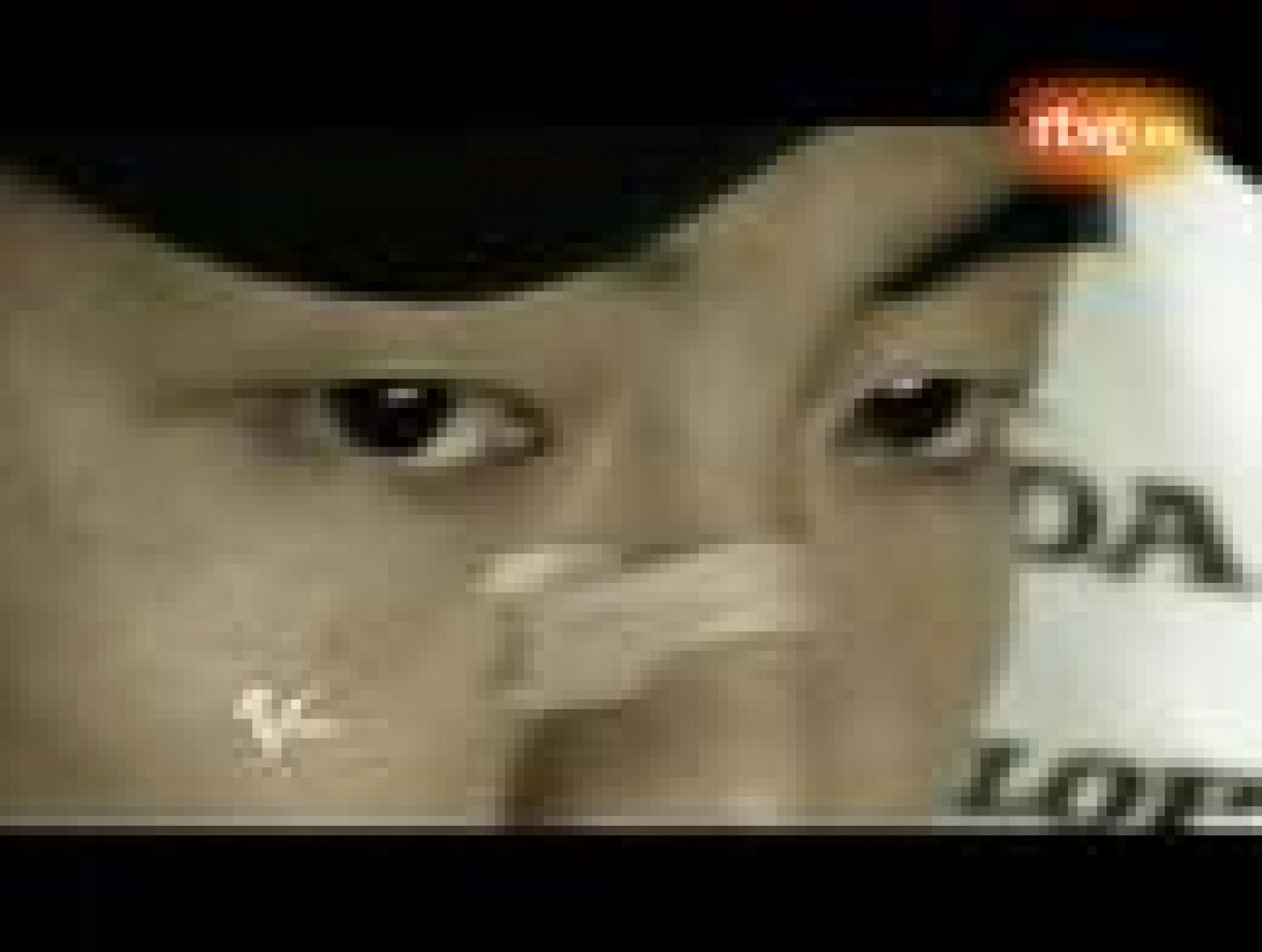 El trigésimo cuarto 'Paddock GP' ha repasado el Gran Premio de la Comunitat Valenciana, que ha puesto fin a la temporada 2009 del Mundial de MotoGP.