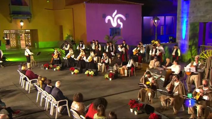 Tenderete - Tenderete - 09/01/2022  Los Arrieros y A.F. Cumbre Nueva desde el municipio de Fuencaliente.