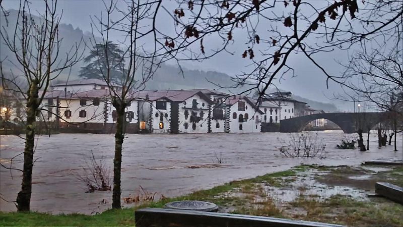 Precipitaciones abundantes y persistentes en Pirineos y el extremo oriental del área cantábrica - ver ahora