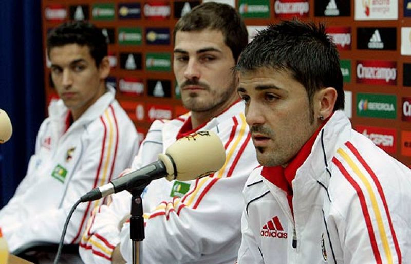 David Villa ha elogiado a su compañero de selección Íker Casillas, de quien ha dicho que es el mejor portero del mundo. 