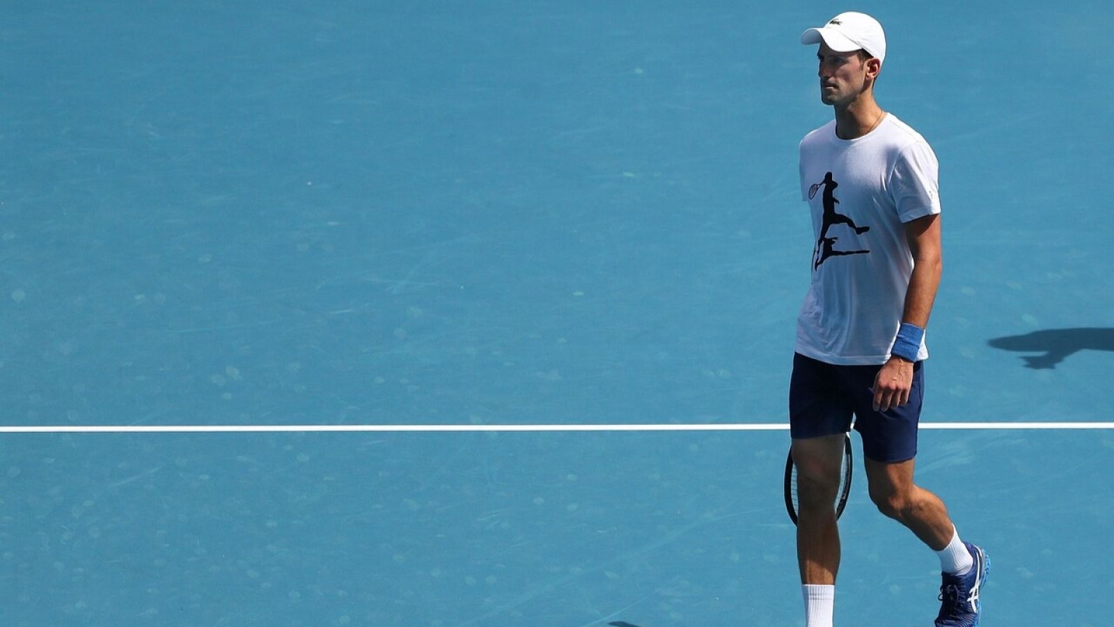 Australia investiga si Djokovic mintió en su entrada al país