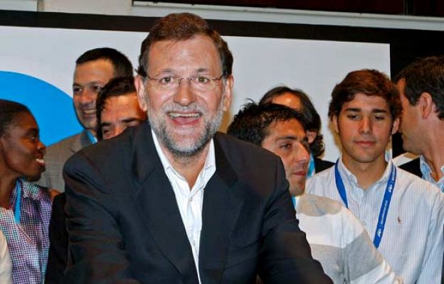 Rajoy aguanta lo que le echen