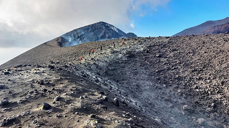El volcán de La Palma cumple un mes en silencio tras el fin de la erupción