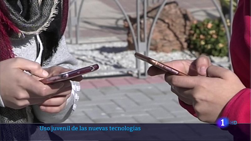 Nuevos habitos de consumo de tecnologías entre los jóvenes - 13/01/2022