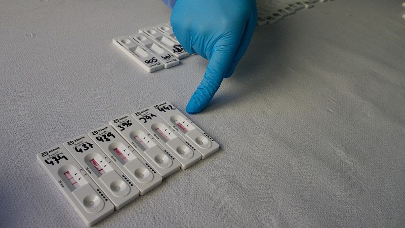 La notificación de autotest y el rastreo marcan la diferencia en la incidencia de las comunidades