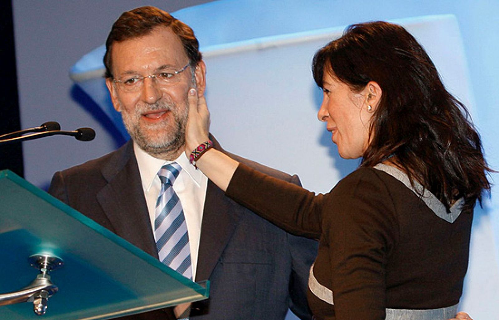 El líder del PP, Mariano Rajoy, ha pedido y transparencia durante la clausura de la Convención de Barcelona.