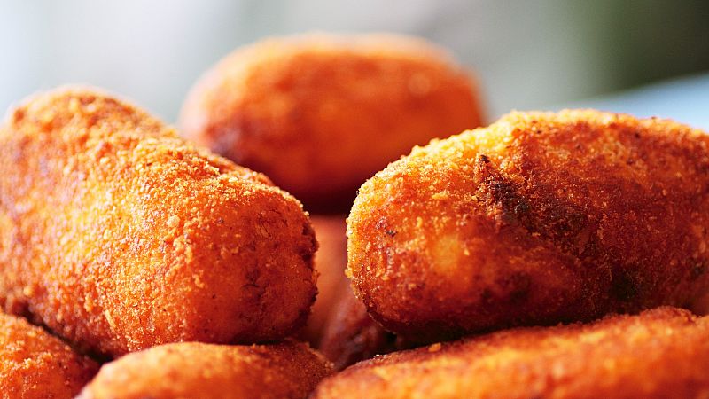 ¿Sabes cuál es la manera más saludable de comer croquetas?