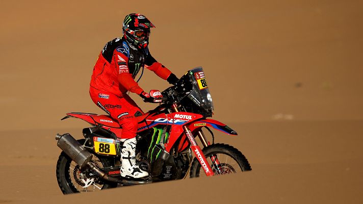 Telediario 1 - El Dakar 2022 dice adiós con Barreda quinto y Sainz noveno