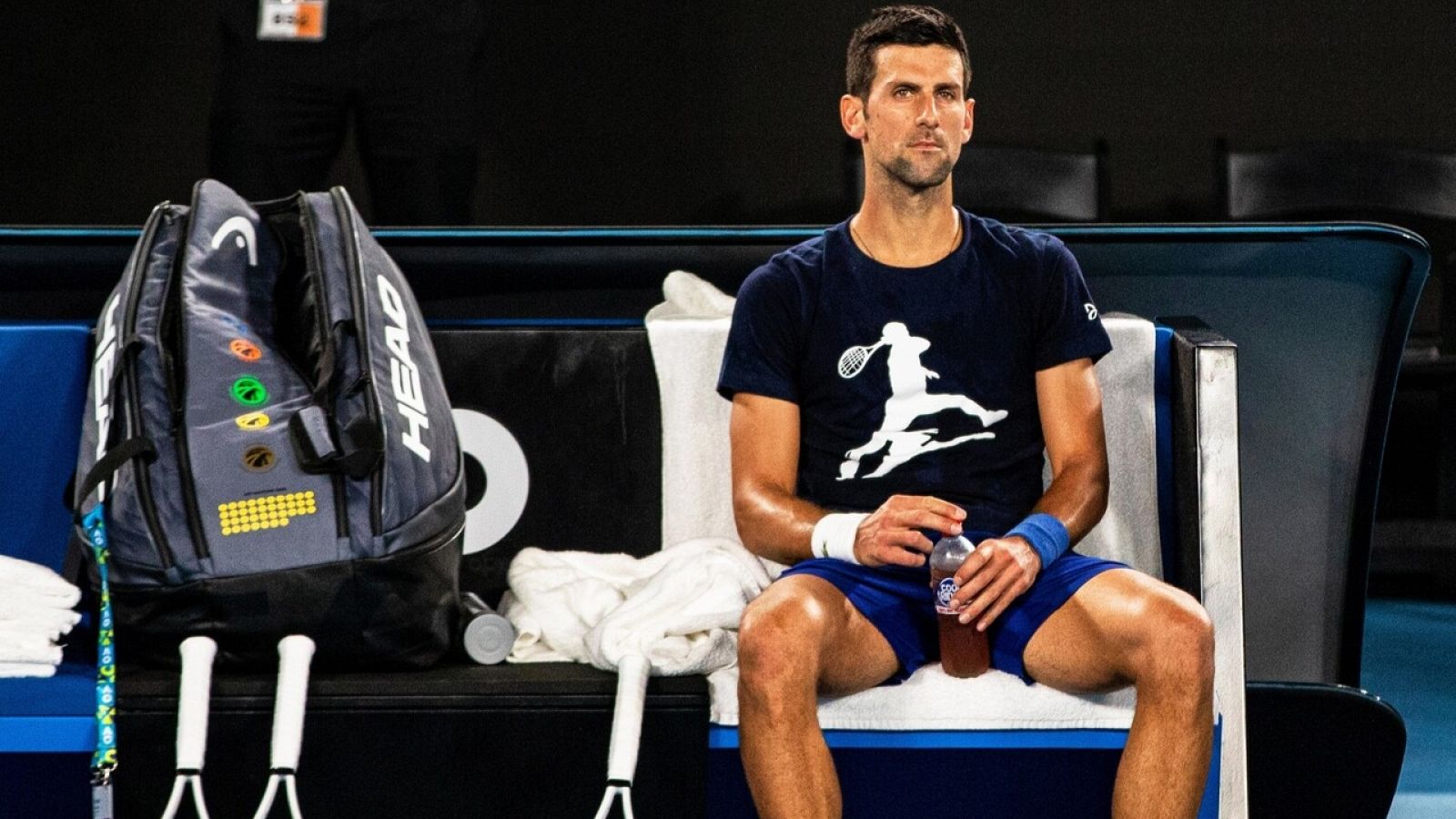 Djokovic, a la espera de su detención