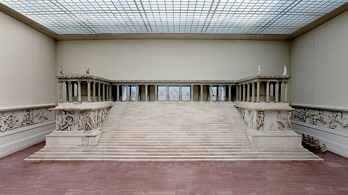 Telediario 2 - Alemania abre la puerta a la devolución de arte colonial robado