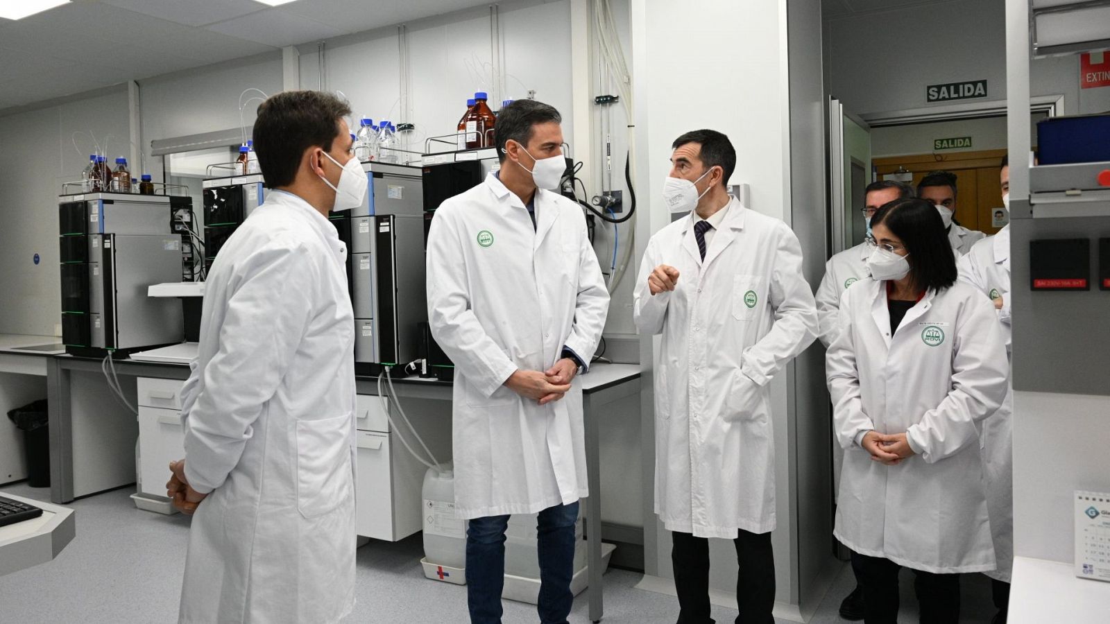 Sánchez afirma que la vacuna española estará lista en este semestre | Ver