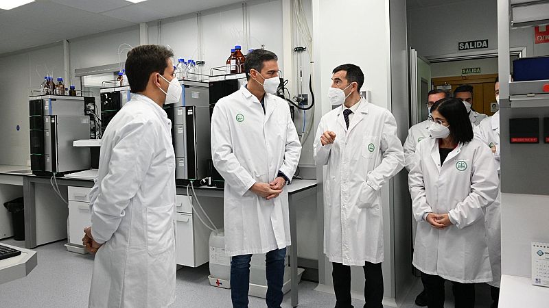 Sánchez afirma que la vacuna española estará lista en este semestre | Ver