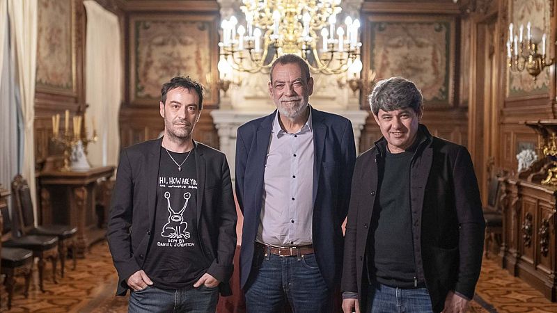 Una bestia, un millón de euros, tres escritores y un pseudónimo: Carmen Mola