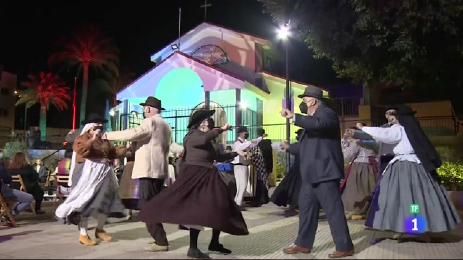 Tenderete - 16/01/2022 con A.F. Los Cebolleros, el cuerpo de baile de Los Cabuqueros y Los Tendereteros con solistas. - Tenderete | Ver