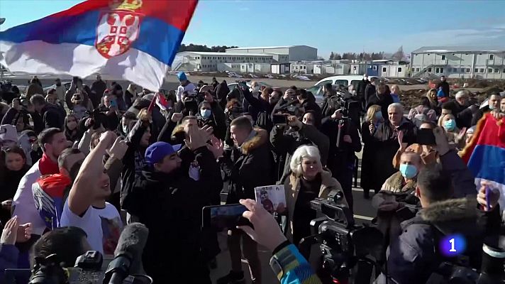 Telediario 1 - Djokovic se refugia en Serbia tras su expulsión de Australia