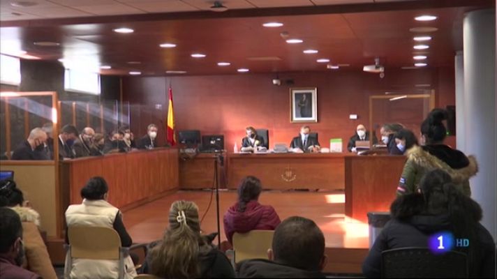 Juicio por fraude en el cobro de la prestación por desempleo