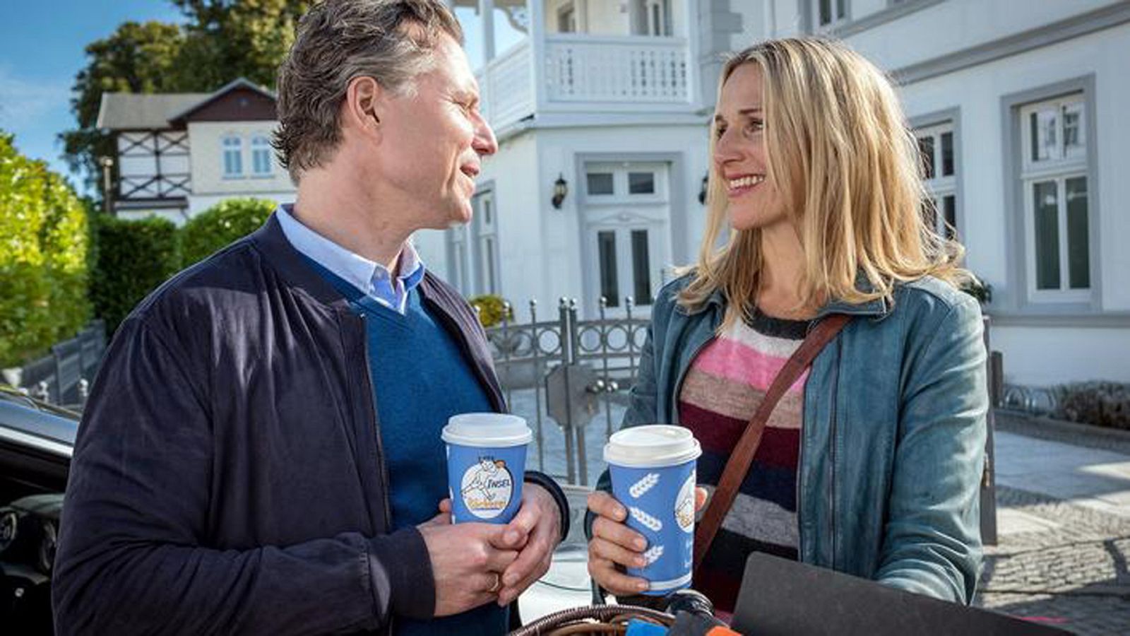 Sesión de tarde - Bienvenida a Rugen - Ver ahora