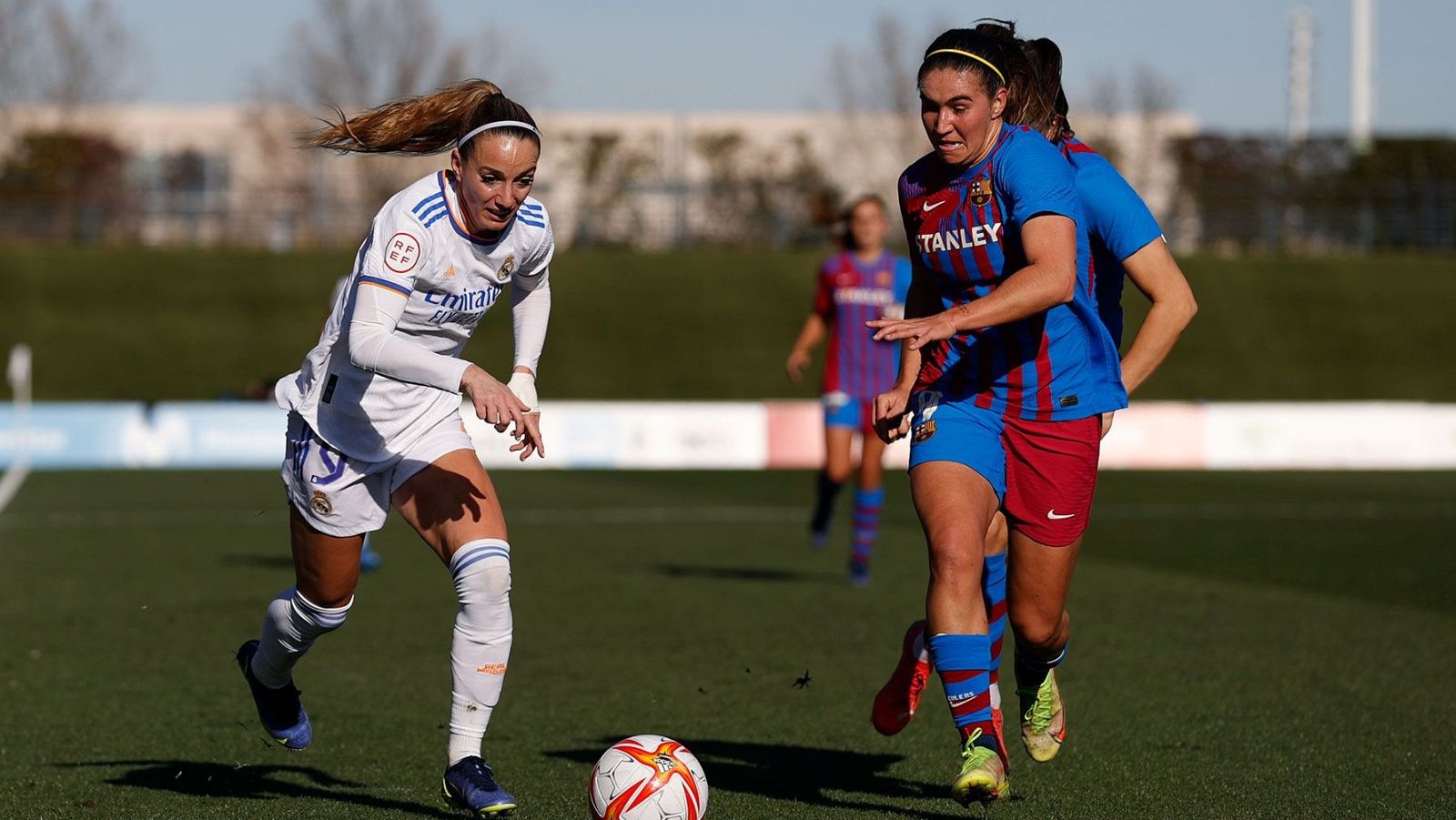 Barça y Madrid, a por la final de la Supercopa femenina | Ver