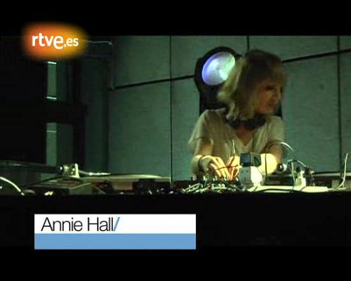  - Annie Hall en HyperSounds