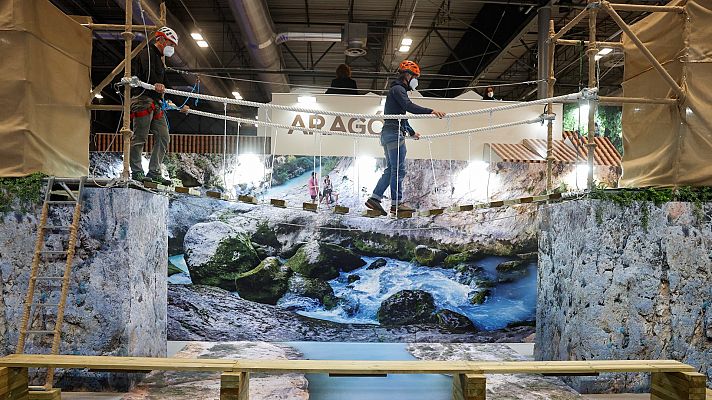 Telediario 2 - El sector del turismo mira con optimismo al 2022 desde Fitur