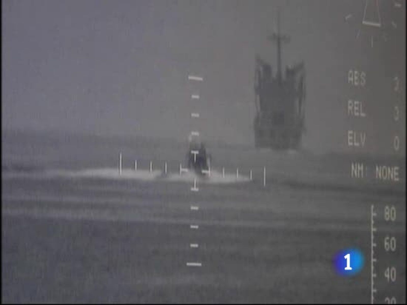 España se ha ofrecido a liderar la formación de policías somalíes y ha pedido también mas presión sobre los barcos nodriza que utilizan los piratas.